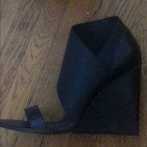 Dolce Vita Black Wedges